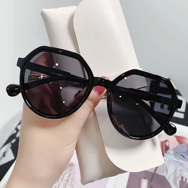 n Style Vintage Geometry Shape Frame Aurinkolasit UV-suoja Musta