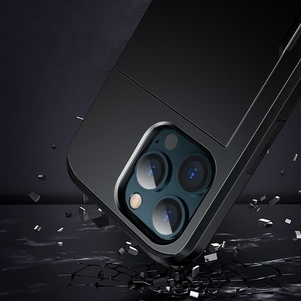 iPhone 13 Mini musta suojakuori SIM-korttipaikalla