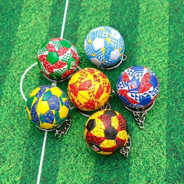 fotballnøkkelring, kampballsuvenir, blå + hvit
