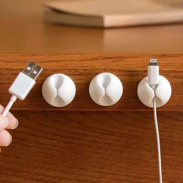 6-pakning selvklebende kabelholder hvit
