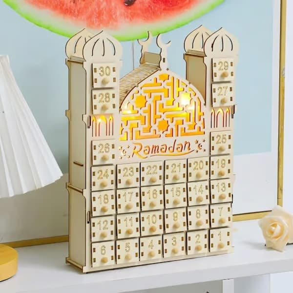 DIY Ramadan-kalender i træ: 30 små æsker med lys, perfekt til børns Eid-pynt, adventsstil