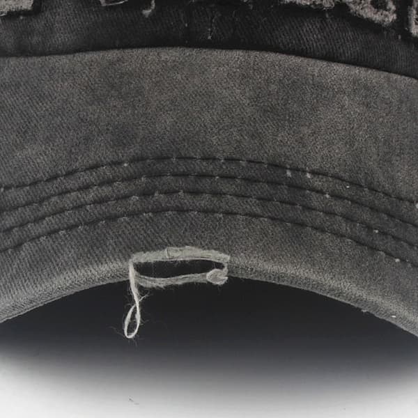 Broderte baseballcaps med slitte hull, falmede hatter GRÅ grå grey