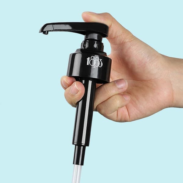 4-pack svarta 8 ml sirapspumpar, dispenserpump perfekt för Monin kaffesirap, snökoner, smaksättningar och mer