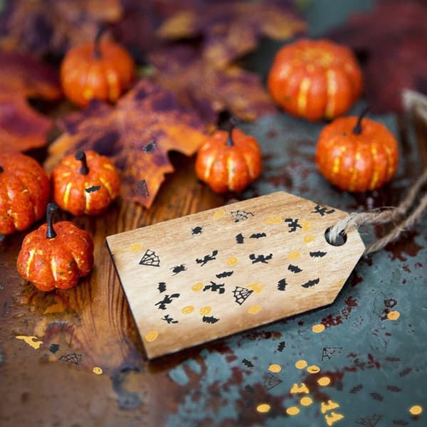 Halloween Konfetti Spöke Pumpa Fladdermus Häxa Spindel 100g 100g