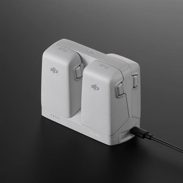 Parallell ladestasjon - 2 batterier - Plast - 70 min - Flip - Svart