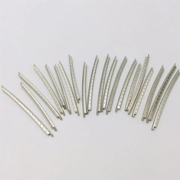 24st Rostfritt Stål 2.2mm Bredd 22 Band 24 Band Gitarr Bandtrådar Set för Elgitarr Bas Greppbräda 2.2*22F
