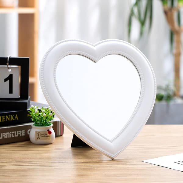 Hjärtsminkspegel Kosmetisk spegel Vägg Bordsspegel Sovrumsspegel, Present 17,5*18,5cm White