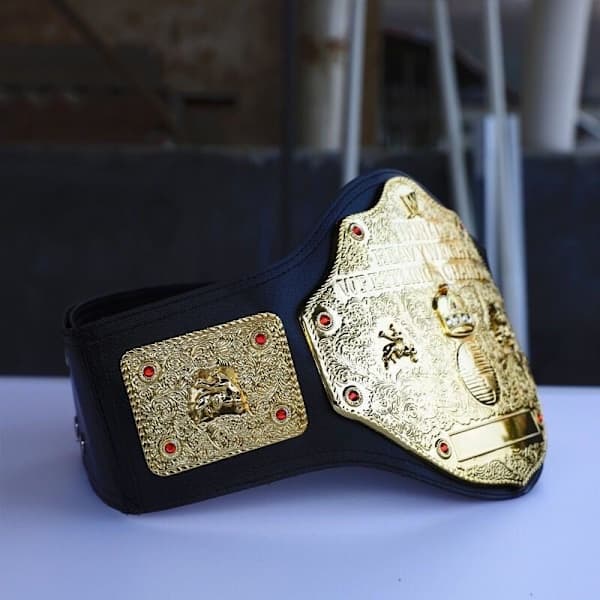 WWE Mestaruusvyö, Metalli, O