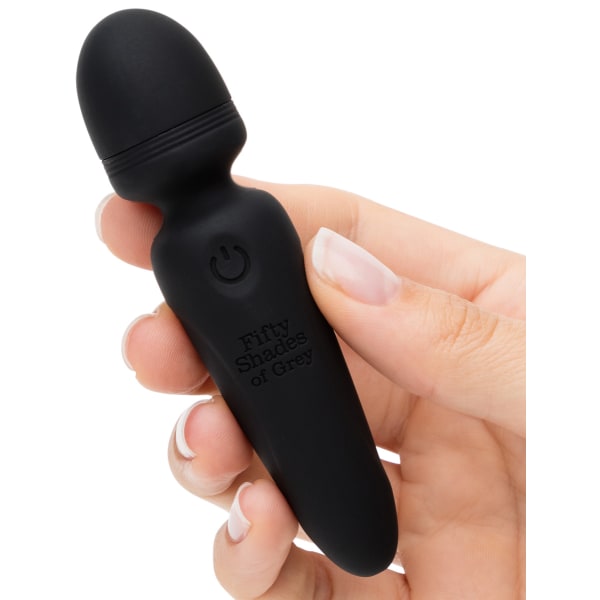 Fifty Shades Sensation: Mini Wand -värähtelijä Svart