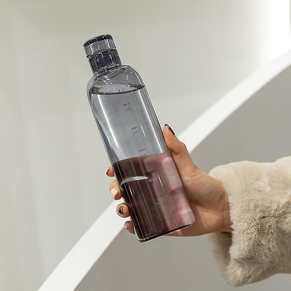 Nyaste vattenkopp sport vattenflaska med tidsskala par Plast Bärbar vattenbehållare Anti-dropp utomhus vattenflaska Black 700ml