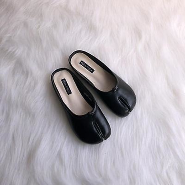 Tabi Ninja Skor Kvinna Mikrofiber Läder Bekväma plattor Delad tå Tofflor Mjuk botten Loafers Rejäla shorts dammockasiner 35-40 black slippers 6