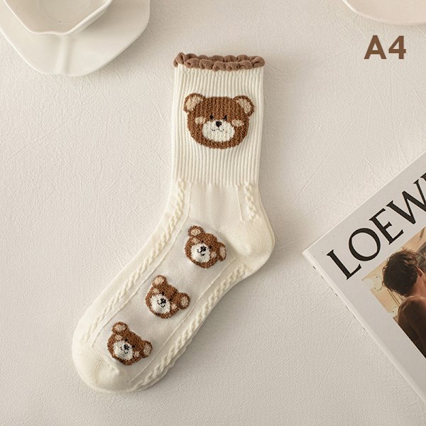 Harajuku tyylinen sarjakuva luova raidallinen karhusukat Kawaii - spot ale A4