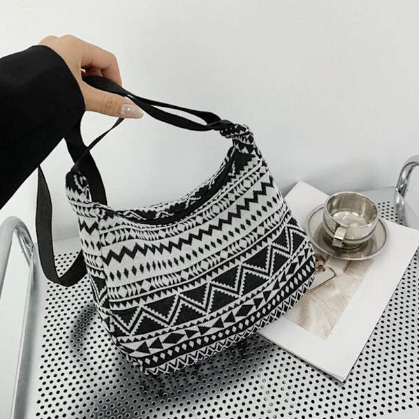Olkalaukut Messenger Bag - varastossa