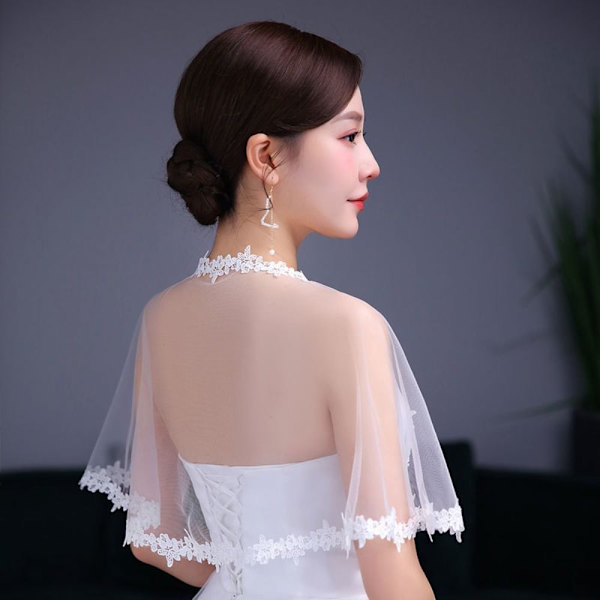 Morsiushuivi Evening Ball Cape VALKOINEN - hirsi white