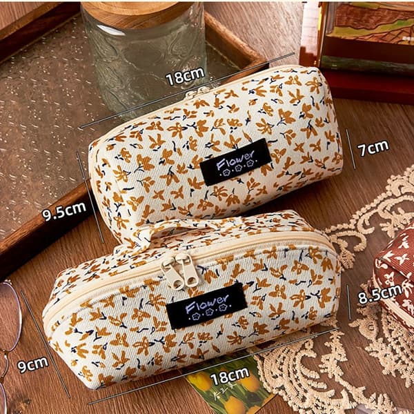 Case Pennfodral VIT BLOMMA - on stock White Flower