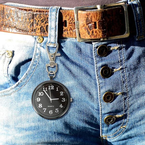Kello Lapel Watch Butterfly Hanging taskukello - varastossa