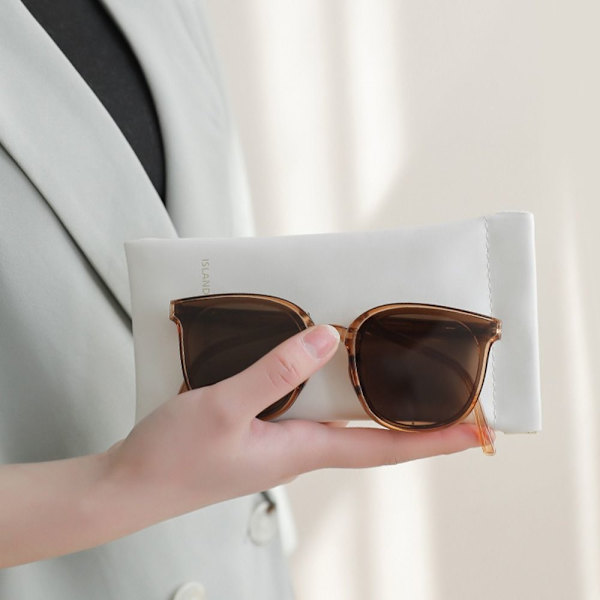 Glasögonväska Case BRUN - stock brown