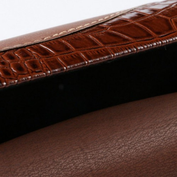 Case RED - varastossa red