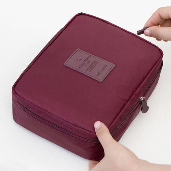 Rese-toalettväska Makeup Case Förvaringsväska Bärbar - spot försäljning wine red