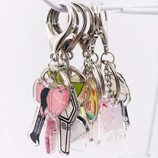 BTS Keychain Pendant Keyring EXO - varastossa