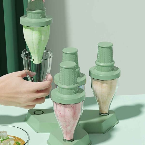 Form Mould VIT - on stock white