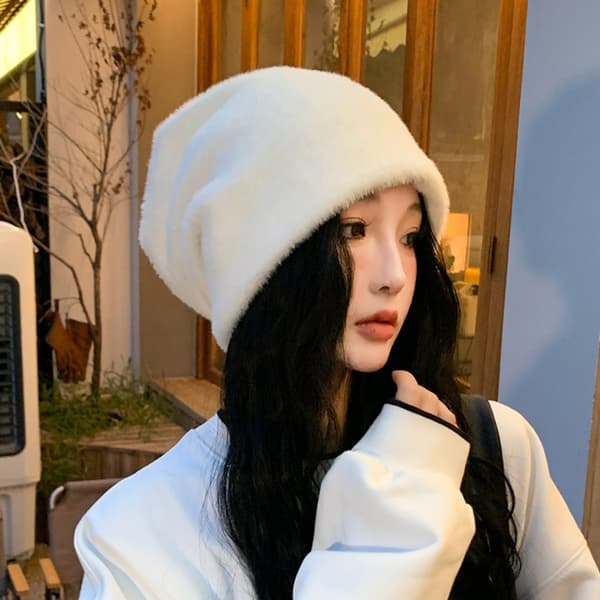 Mink Pile Cap Plysch Pullover Hat SVART - high quality black