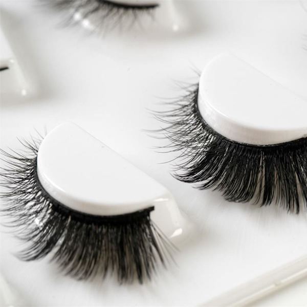 Lösögonfransar Cat Eyelashes - on stock