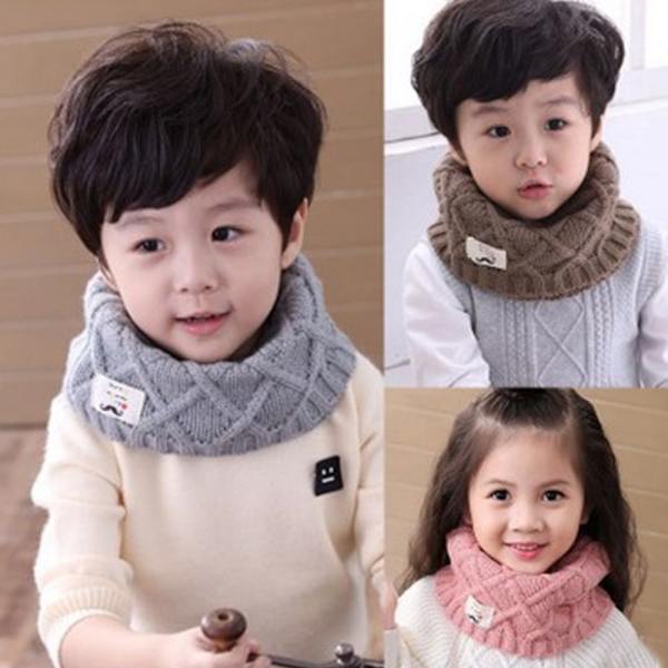 Baby Halsvärmare Pojkscarf GRÅ - stock