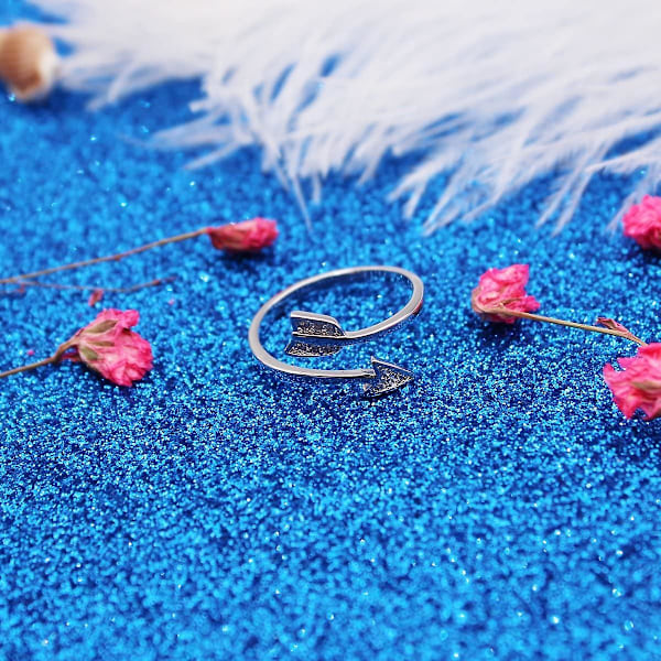 Crystal Love Struck Arrow Ring Justerbar Kopparlindad Ring - stock