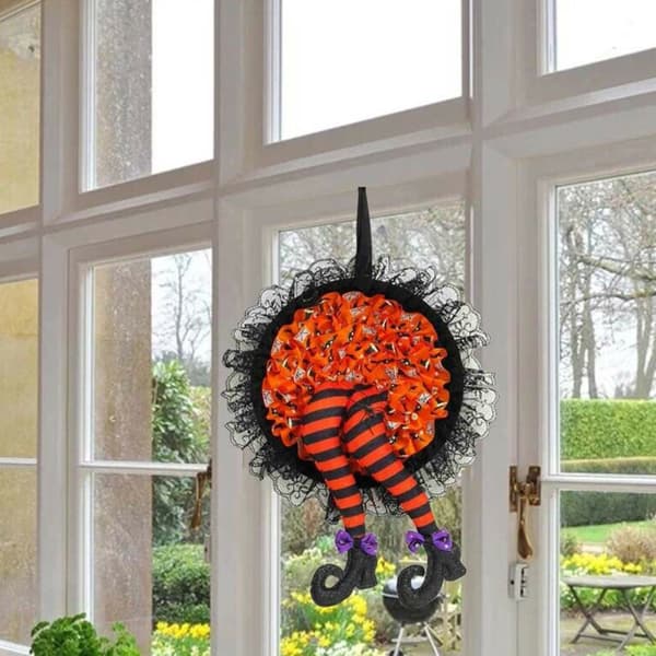 Creative Halloween Witch Legs Design Wreath Rustic Simple Decor - varastossa purple