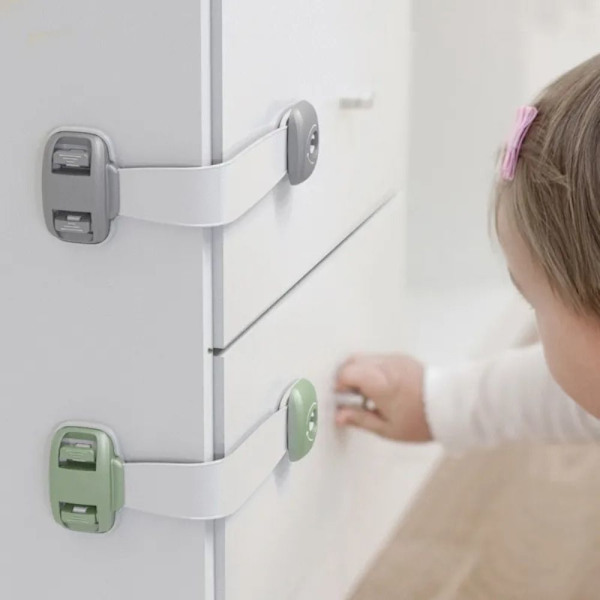 Vauvan jääkaapin oven lukko VIHREÄ - varastossa Green