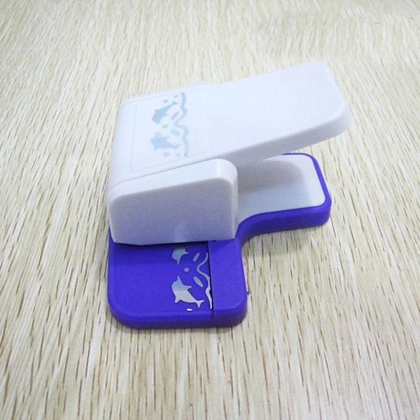 Fancy Border Punch Embossing Punch 07 - on stock 07