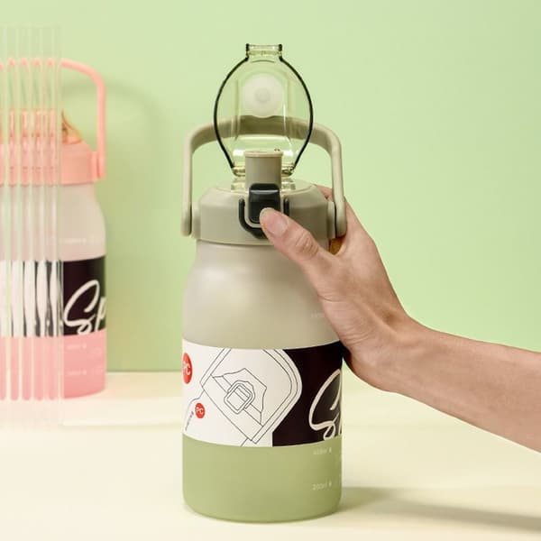 Vattenflaskor Drickskopp ROSA 1600ML - stock