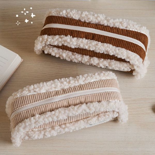 Pennväska Brevpapper Väska BEIGE - on stock Beige