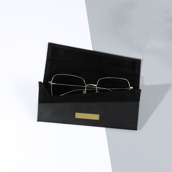 Case Lasilaatikko HYVÄ - varastossa gold L