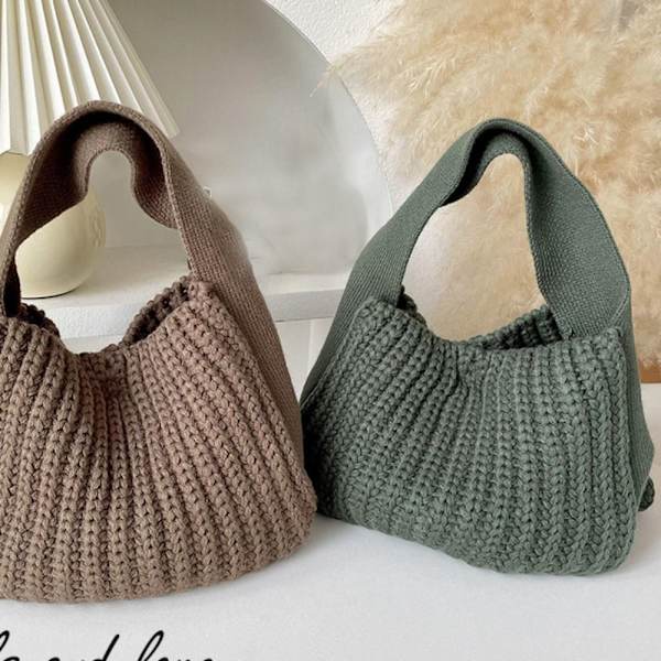 Neulottu käsilaukku Knot rannelaukku BROWN - varastossa brown