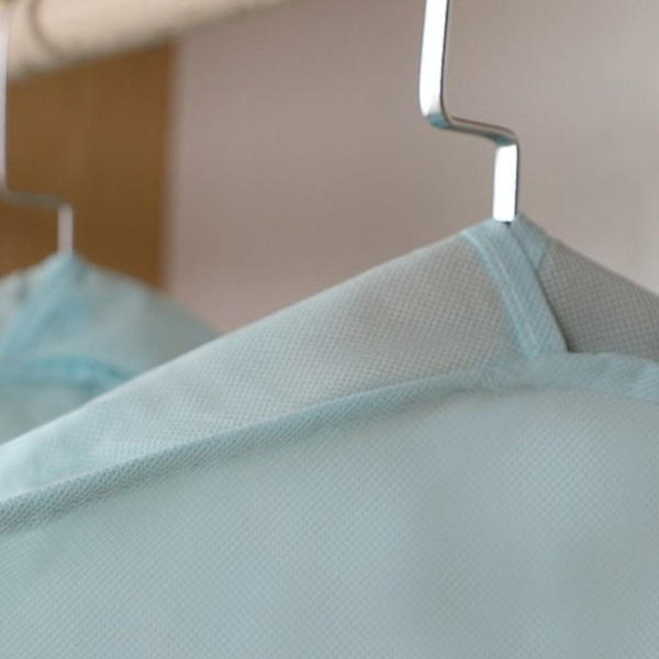 Päällinen vaatteille Vaatteiden säilytyspussi GREY - varasto grey M