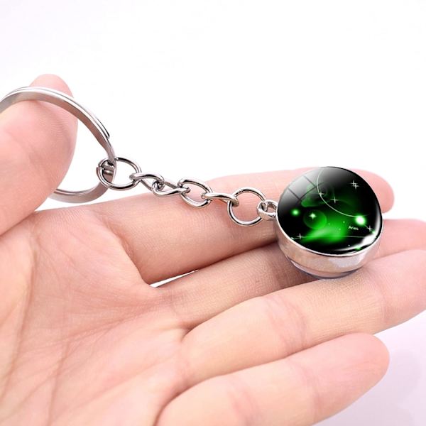 12 Constellation Glow In The Dark Creative Galaxy nyckelring, - on stock B
