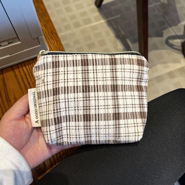 Neliömäinen laukku meikkilaukku BROWN - varastossa brown