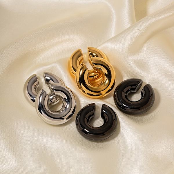 Hoop Örhängen Öronklämmor GOLD B - on stock gold B-B