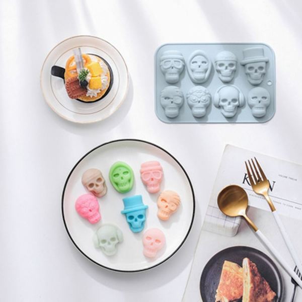 8 Grids Skull Gummies Halloween Shape PINK - varastossa