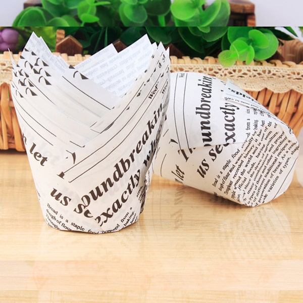 50Pack Bakplåtspapper Cupcake Liners,16,5*8*5cm - stock