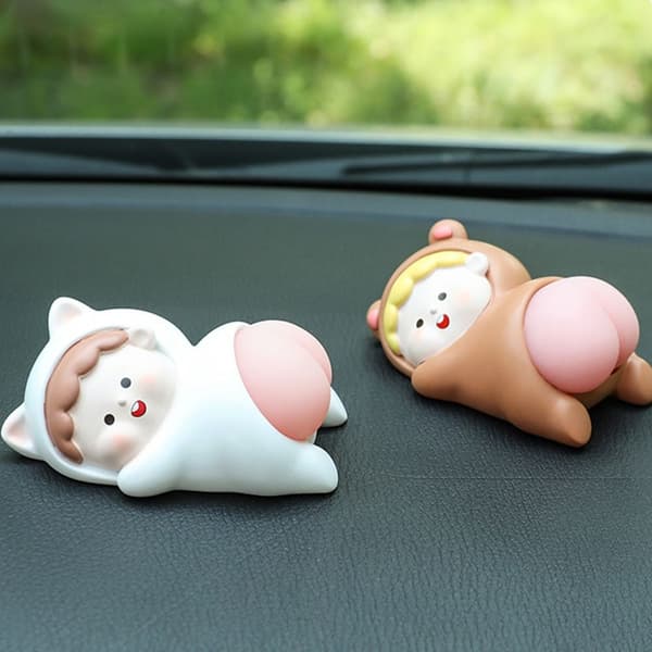 Car Ornaments Center Console Ornament B - varastossa B
