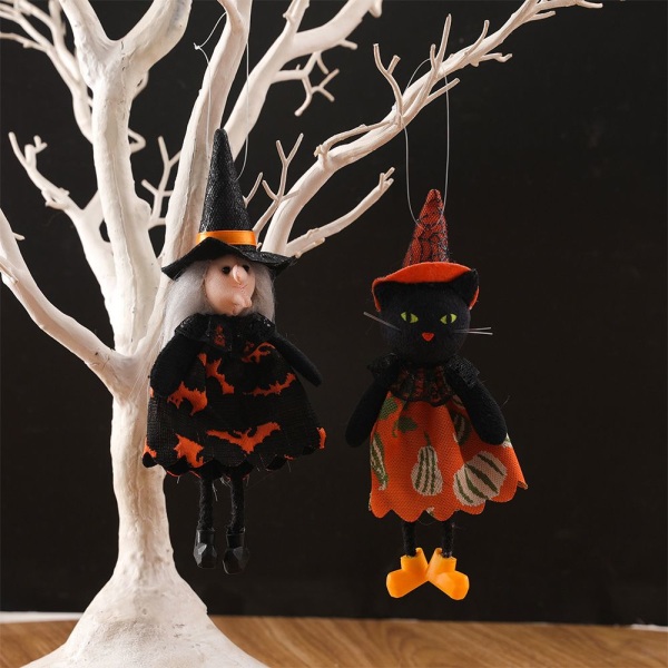 Halloween kolme riipusta riippuva koriste HEKS - varastossa