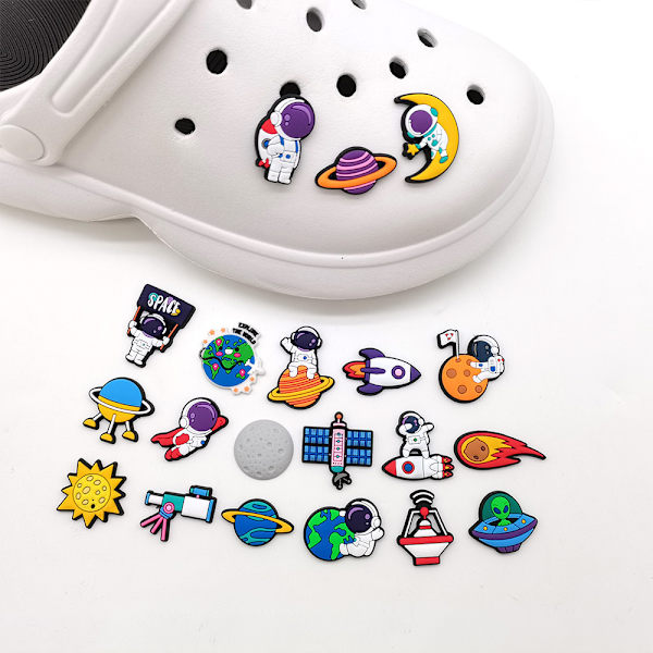20st astronaut Slipper Charm Sko Dekoration Charm för present - stock 20PCS