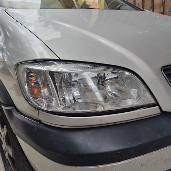 Opel Zafira -etuvalaisimen kansi, läpinäkyvä lampunvarjostin, ajovalaisimen kuori, linssi, lisävarusteet