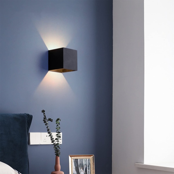 Ny tysk vägglampa LED kub vägglampa IP65 inomhus/utomhus 12W dimbar 1000 lumen modern aluminium (svart, varmt ljus 3000K)