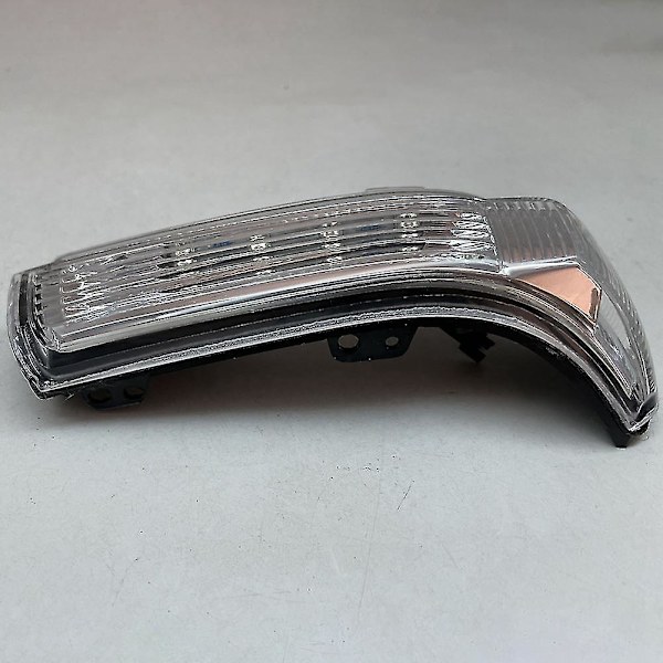 Höger backspegel blinkersindikator repeater lampa för Pajero Montero V73 V77 V75 V87 V93 V9