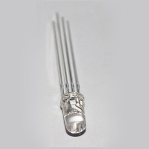 50 stk 5mm 4-pins RGB Full Color LED Lys Felles Katode - Transparent