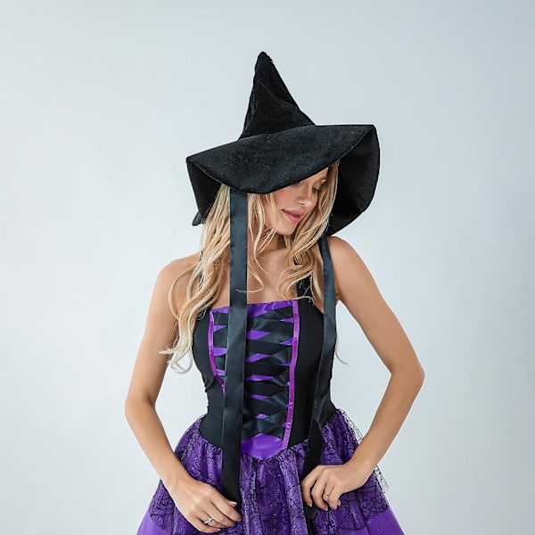 Fjäder & Tulle Häxhattar: Damernas Halloween Elegance